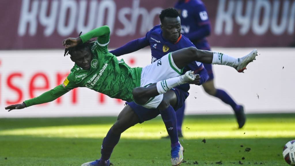 Nach zuletzt zwei Siegen strauchelt der FC St. Gallen zuhause gegen den Tabellenletzten Lausanne-Sport