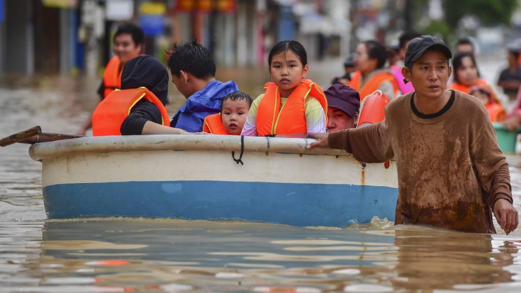 Seit dem 16. November wurden Zehntausende Häuser in fünf Regionen von Vietnam überflutet. (Archivbild)