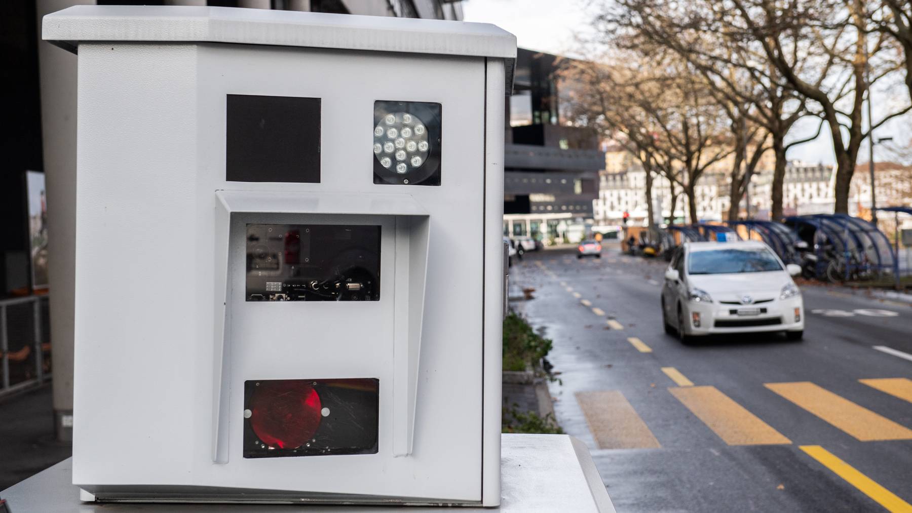 Wo die mobilen Blitzer der Luzerner Polizei stehen, erfährst du in diesem Artikel.