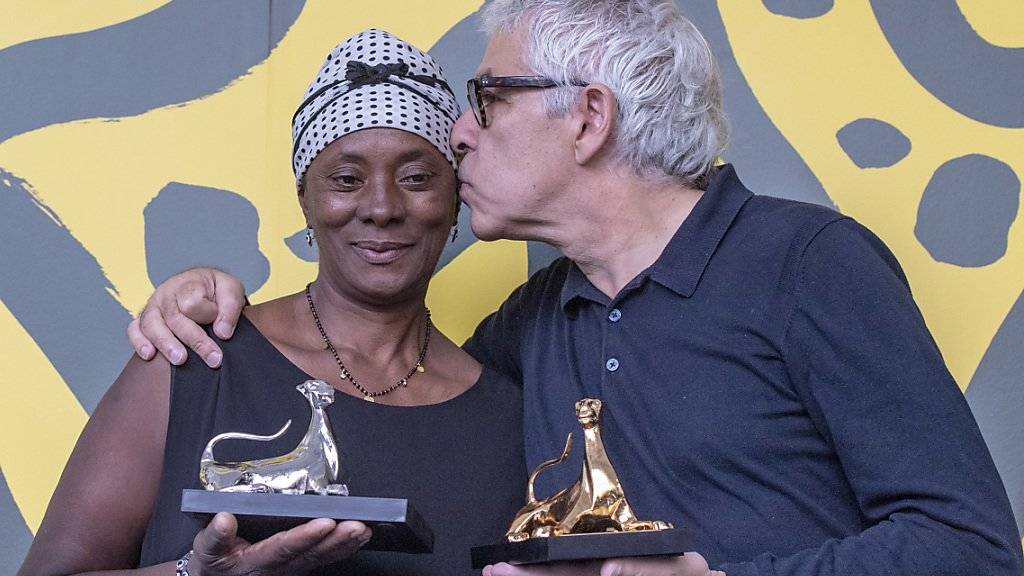Der portugiesische Regisseur Pedro Costa hat am Filmfestival in Locarno den Goldenen Leoparden gewonnen. Seine Protagonistin Vitalina Varela wurde für die beste weibliche Rolle ausgezeichnet.