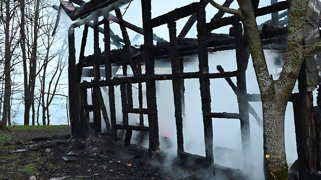 Die Leiche des Mannes war am Samstagmorgen in der Brandruine entdeckt worden.