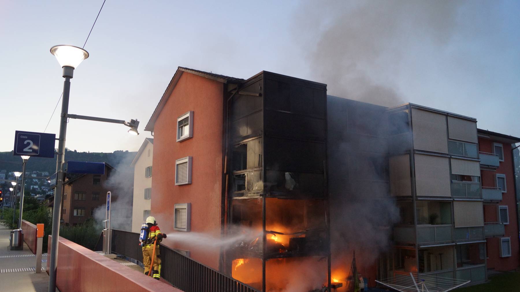 Hausbrand an der Chamerstrasse in Zug