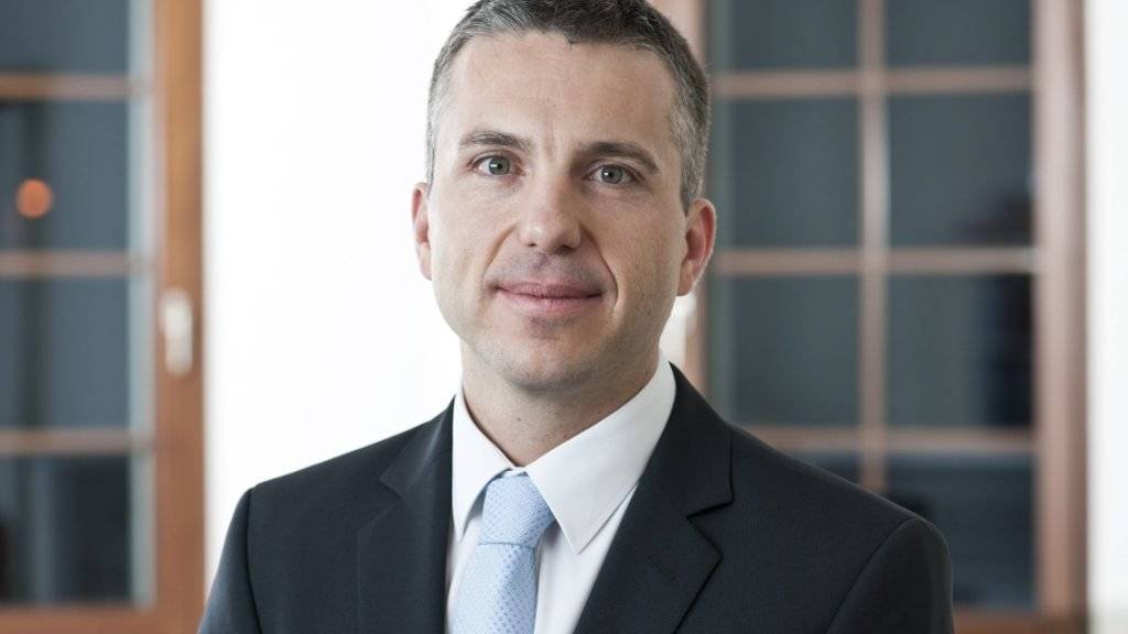Pascal Koradi, Chef der Aargauischen Kantonalbank (AKB), tritt zurück. (Archivbild).