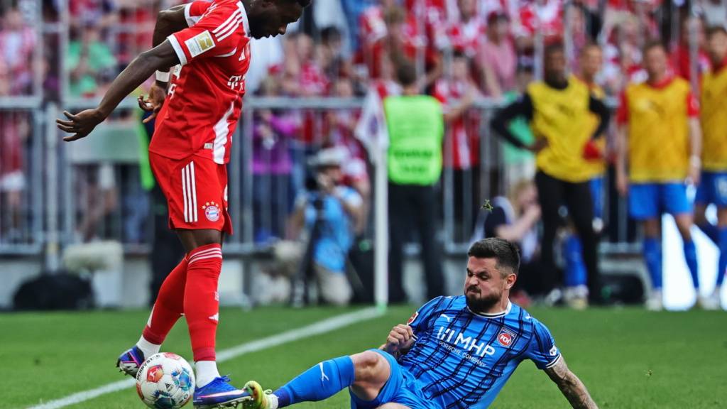 Marnon Busch kämpfte sich mit Heidenheim zu einem Punkt gegen Alphonso Davies' Bayern München