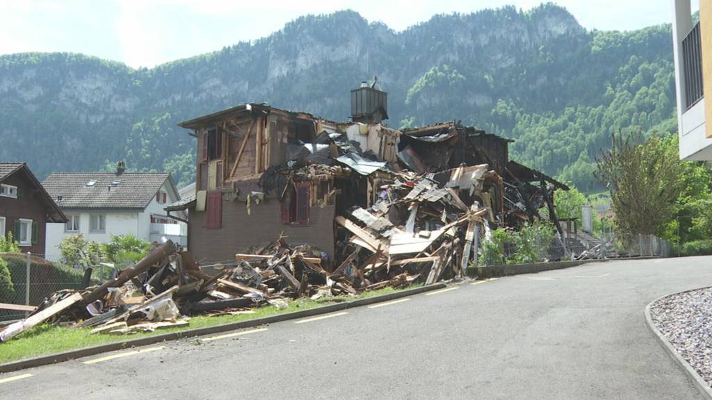 Grossbrand in Hergiswil: Ermittlungen laufen