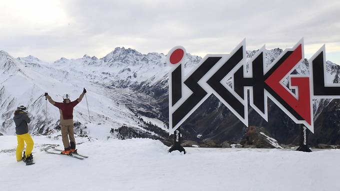 Beim «Bisle»: Zwei junge Schweizer stürzen mehrere Meter in die Tiefe