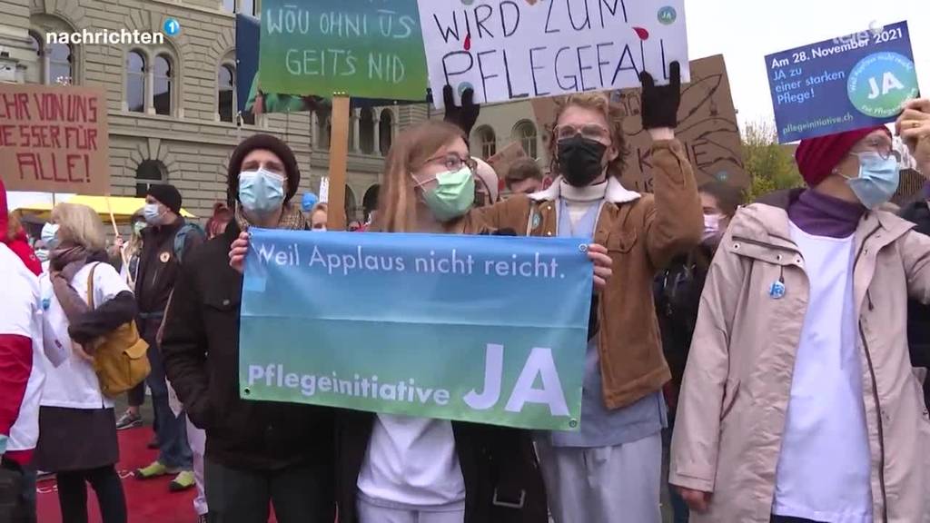 Gesundheitspersonal demonstriert in Bern