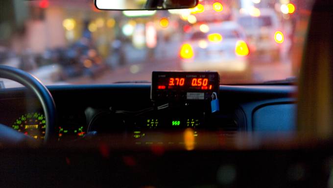 19-Jähriger lässt sich von Taxi chauffieren und haut ab – jetzt zahlt er das Zwölffache