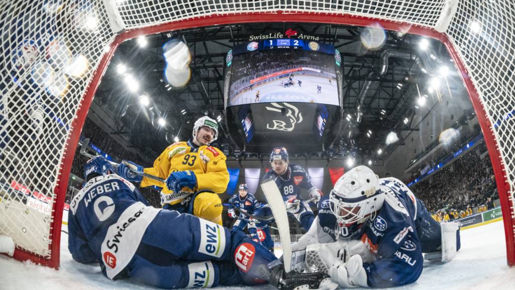 Die ZSC Lions müssen sich im 13. Saisonspiel erstmals geschlagen geben