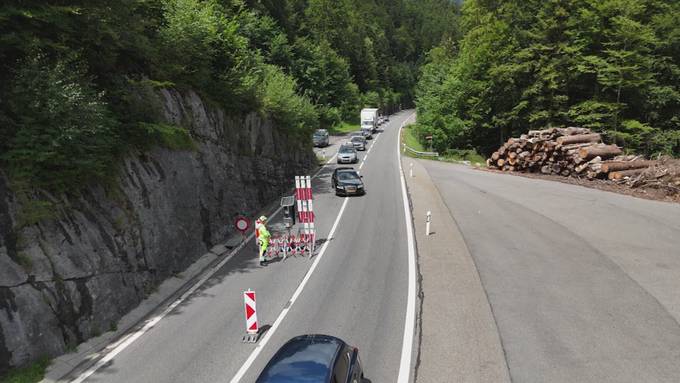 Steinschlagsituation am Brünig vor Schwingfest