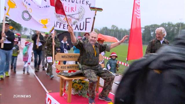 72-Jähriger bestreitet 450. Waffenlauf