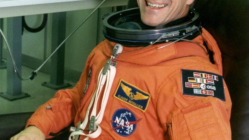 Claude Nicollier im Kennedy Space Center in Florida kurz vor seinem ersten Flug ins All