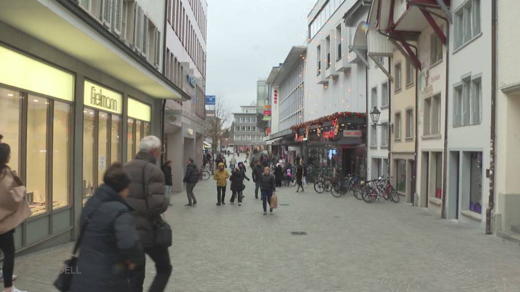Last Minute: Vor allem Männer kaufen Weihnachtsgeschenke auf den letzten Drücker