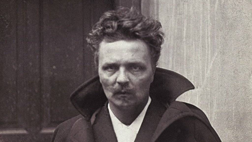 Das Kunstmuseum Lausanne zeigt in seiner ersten Schweizer Retrospektive das malerische und fotografische Werk des schwedischen Schriftstellers August Strindberg (1849-1912)