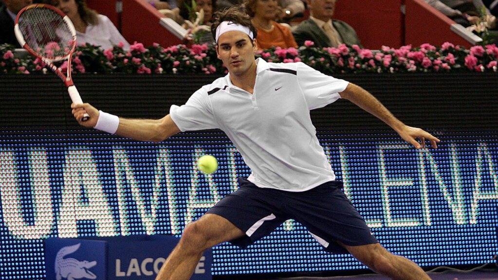 Dritter verschiedener Belag: 2006 findet das Turnier in Madrid noch im Herbst und in der Halle statt, mit Federer als Sieger