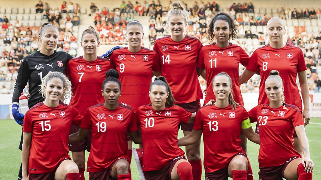Das Schweizer Fussballnationalteam der Frauen am 17. September 2021 in Thun.
