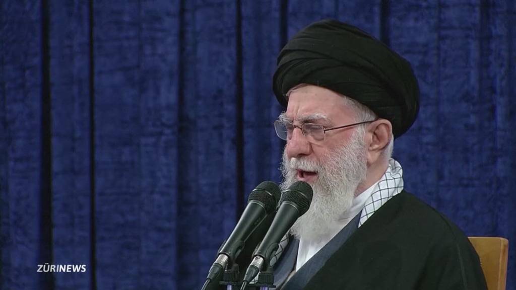 Nahost-Eskalation: Iran feuert Raketen nach US-Israel-Angriffen