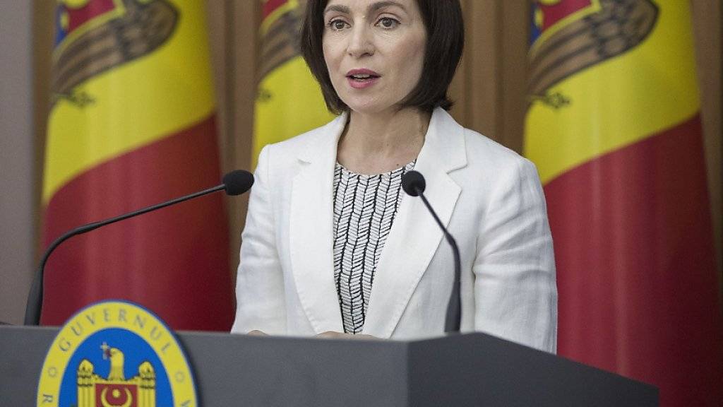 Die moldauische Ministerspräsidentin Maia Sandu hat ihre Arbeit in dem Land aufgenommen. «Wir haben den Oligarschen besiegt», sagte sie. EPA/DUMITRU DORU
