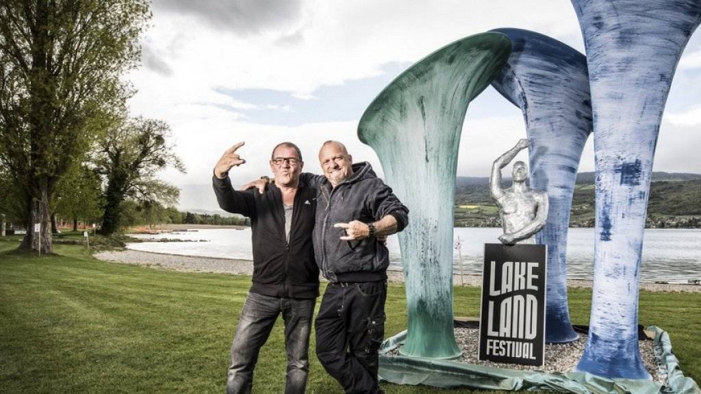 Gölä (r) war der Headliner bei der ersten Ausgabe des Lakeland Festivals in Erlach am Bielersee. (z.V.g. Rob Lewis)