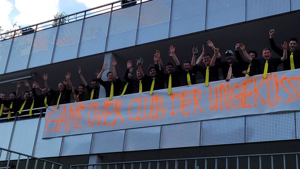 Club Der Ungeküssten - Jünglingsverein Unterbazenheid