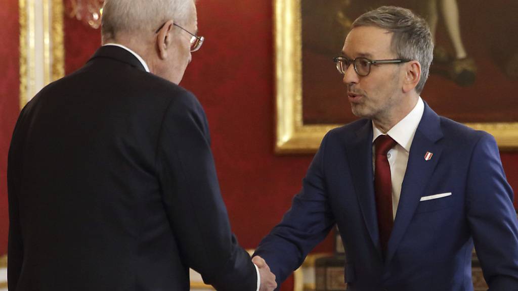 Österreich: Rechte FPÖ bekommt Auftrag zur Regierungsbildung