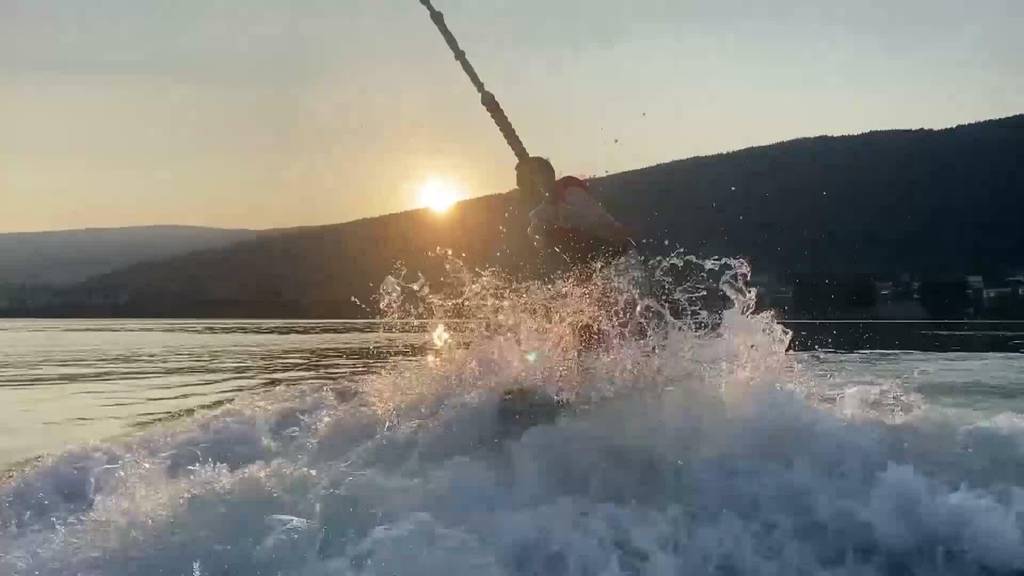 Wakesurfen auf dem Bielersee