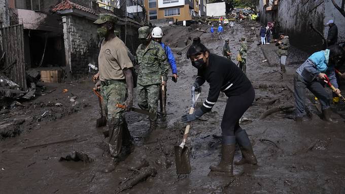 Mindestens 16 Tote nach Erdrutsch in Ecuador