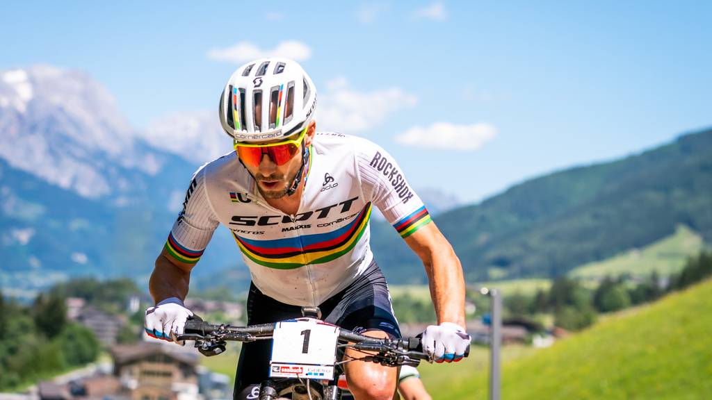 Nino Schurter nimmt am Mountainbike-Weltcup in Lenzerheide teil