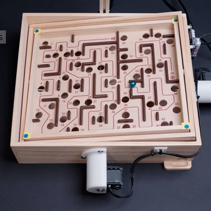 ETH-KI-Roboter löst Labyrinth schneller als jeder Mensch
