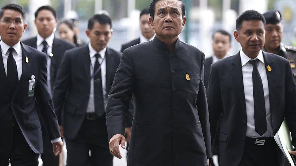 Als Armeechef putschte sich Prayut Chan-o-cha an die Macht. Nach über vier Jahren will er nun erstmals Neuwahlen durchführen.