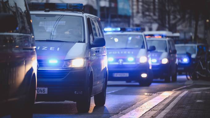 Grosseinsatz der Polizei: Angst vor möglichen Anschlägen auf Kirchen
