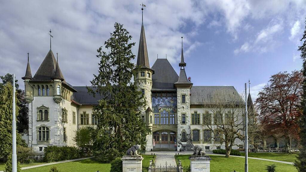 Das Bernische Historisches Museum ist selbst in die Jahre gekommen: Es soll erstmals seit dem Bau im Jahr 1894 umfassend saniert werden. (Archivbild)