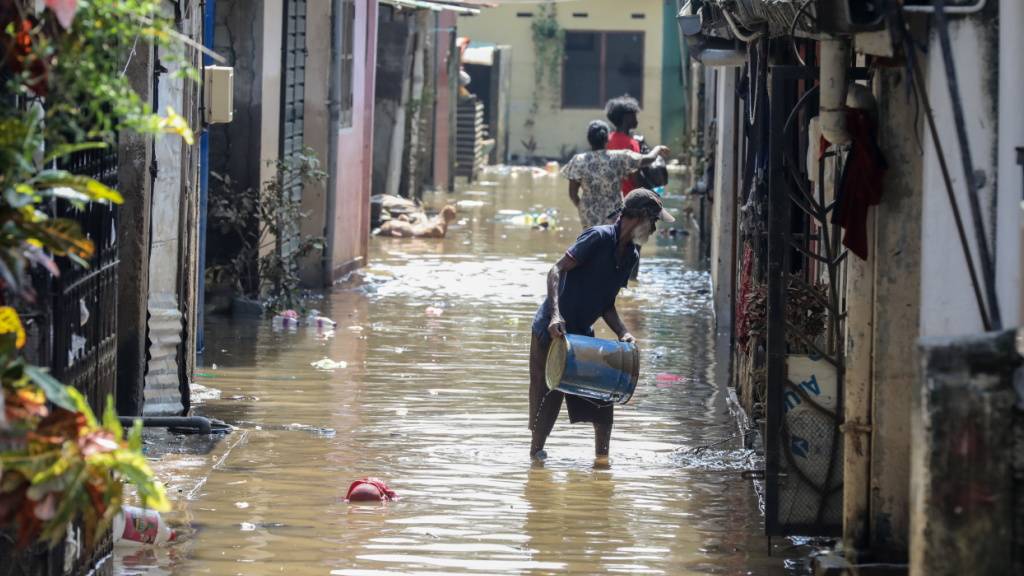 Die verheerenden Erdrutsche und Überschwemmungen nach starken Regenfällen in Sri Lanka haben mehrere hundert Menschenleben gekostet. (Archivbild)