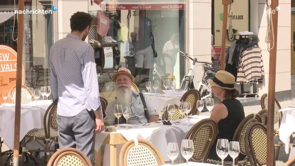 Strassencafés sollen bleiben