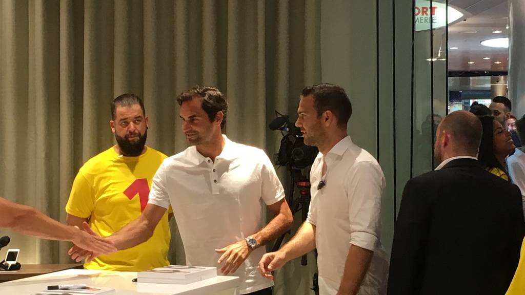 Roger Federer im Shoppi Tivoli Spreitenbach