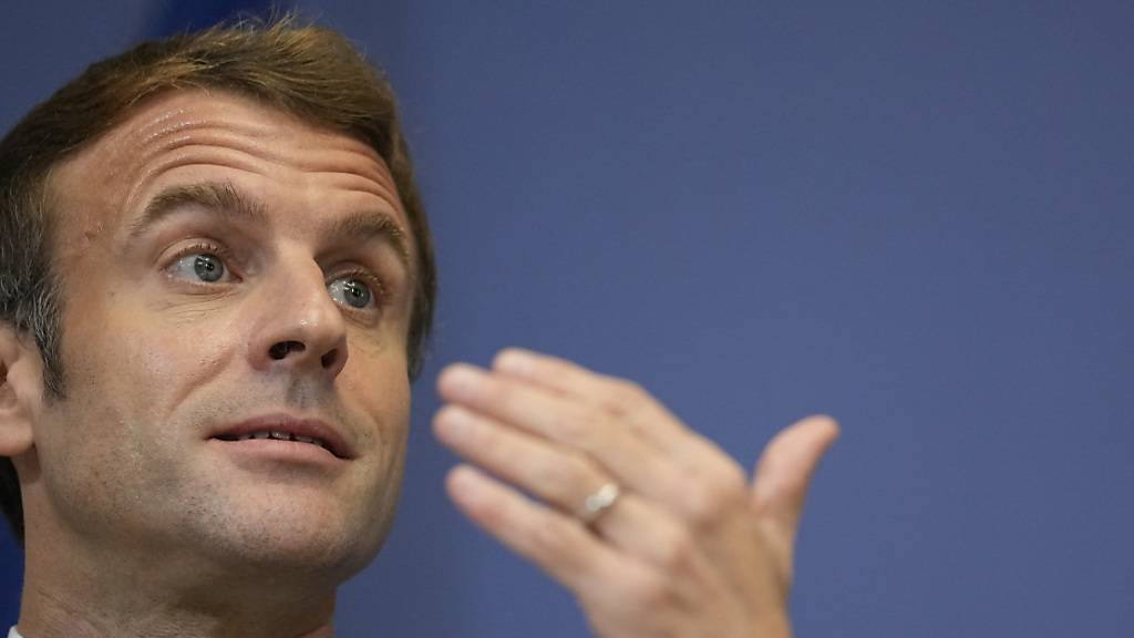 Macron will mit Orban gemeinsame Lösung in Flüchtlingspolitik suchen