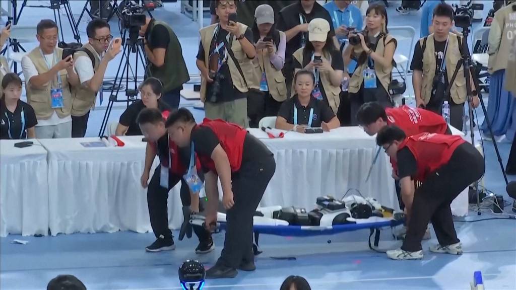 Kuriose Pannen an der Roboter-WM in Peking