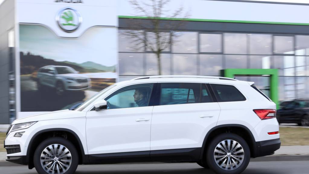 Skoda ruft weltweit rund 1,7 Millionen Fahrzeuge zurück, darunter Modelle der Kodiaq-Reihe. (Archivbild)