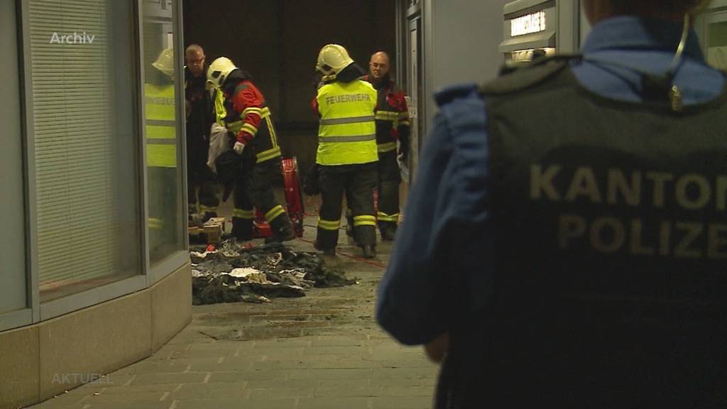 «Keine Brandstiftung»: Das Geschwisterpaar eines Aarauer Jeansladens kämpft vor Obergericht um Freispruch