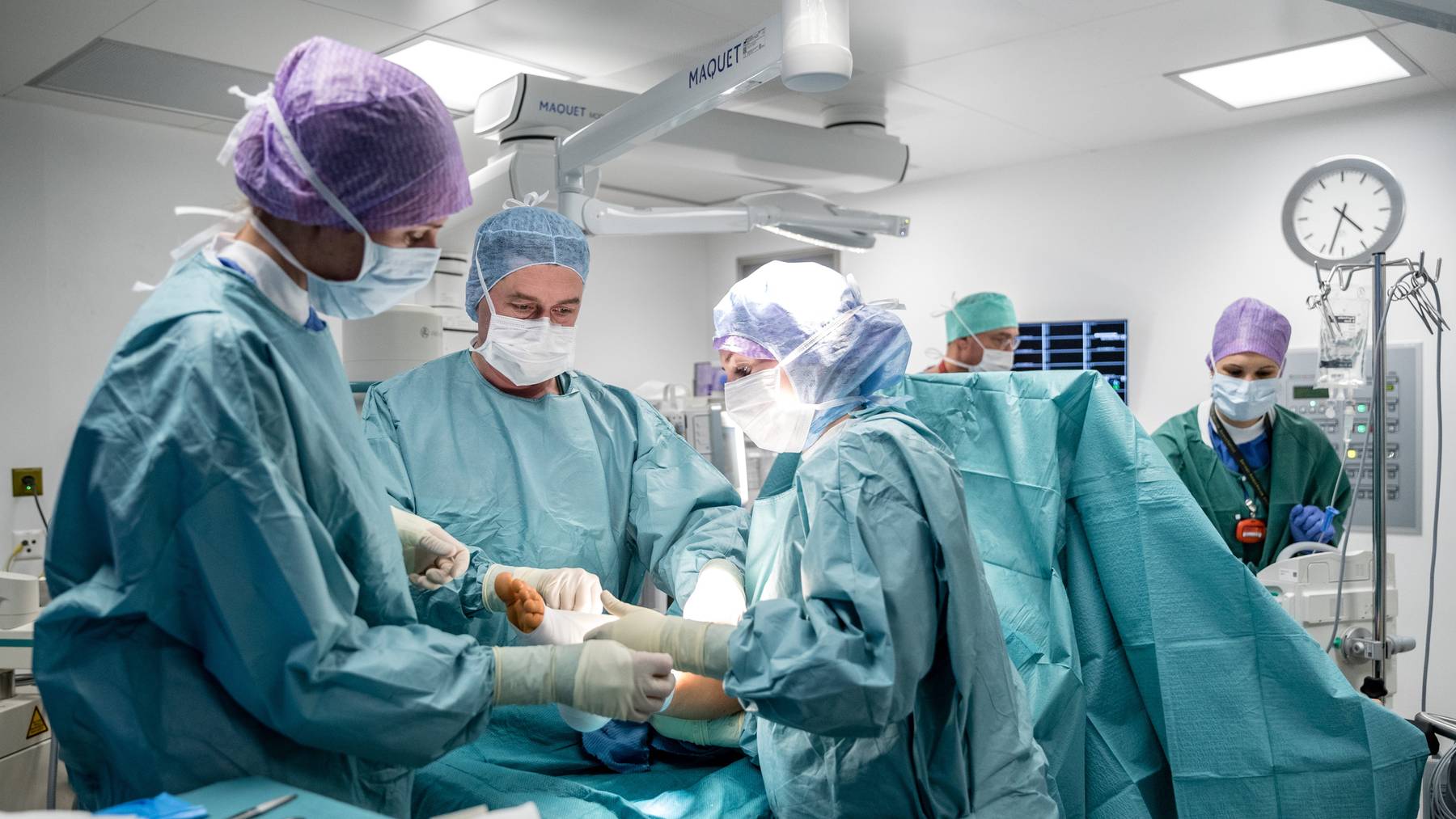 Eine ambulante Operation in einem Schweizer Spital.