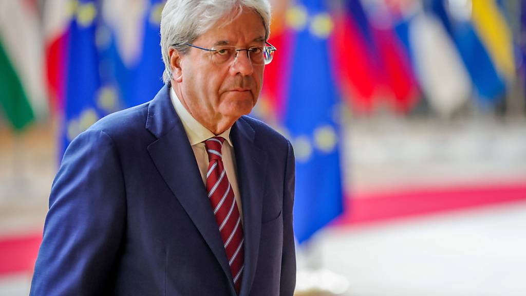 Der Stabilitäts- und Wachstums-Pakt der Europäischen Union wird nach Ansicht von Wirtschaftskommissar Paolo Gentiloni im kommenden Jahr wieder eingehalten. (Archivbild)