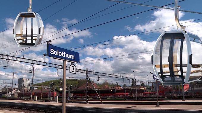Schwebend von Solothurn ins Attisholz-Areal: Aaregondel findet Anklang
