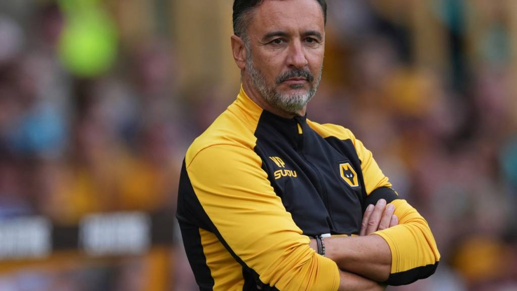 Vitor Pereira mit ernster Miene