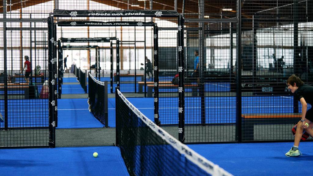 Padel-Halle in Zürich