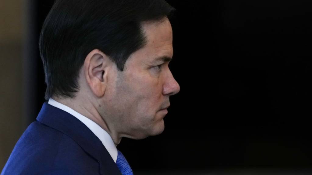 ARCHIV - US-Außenminister Marco Rubio kommt zu einem Meeting. Foto: Soeren Stache/dpa