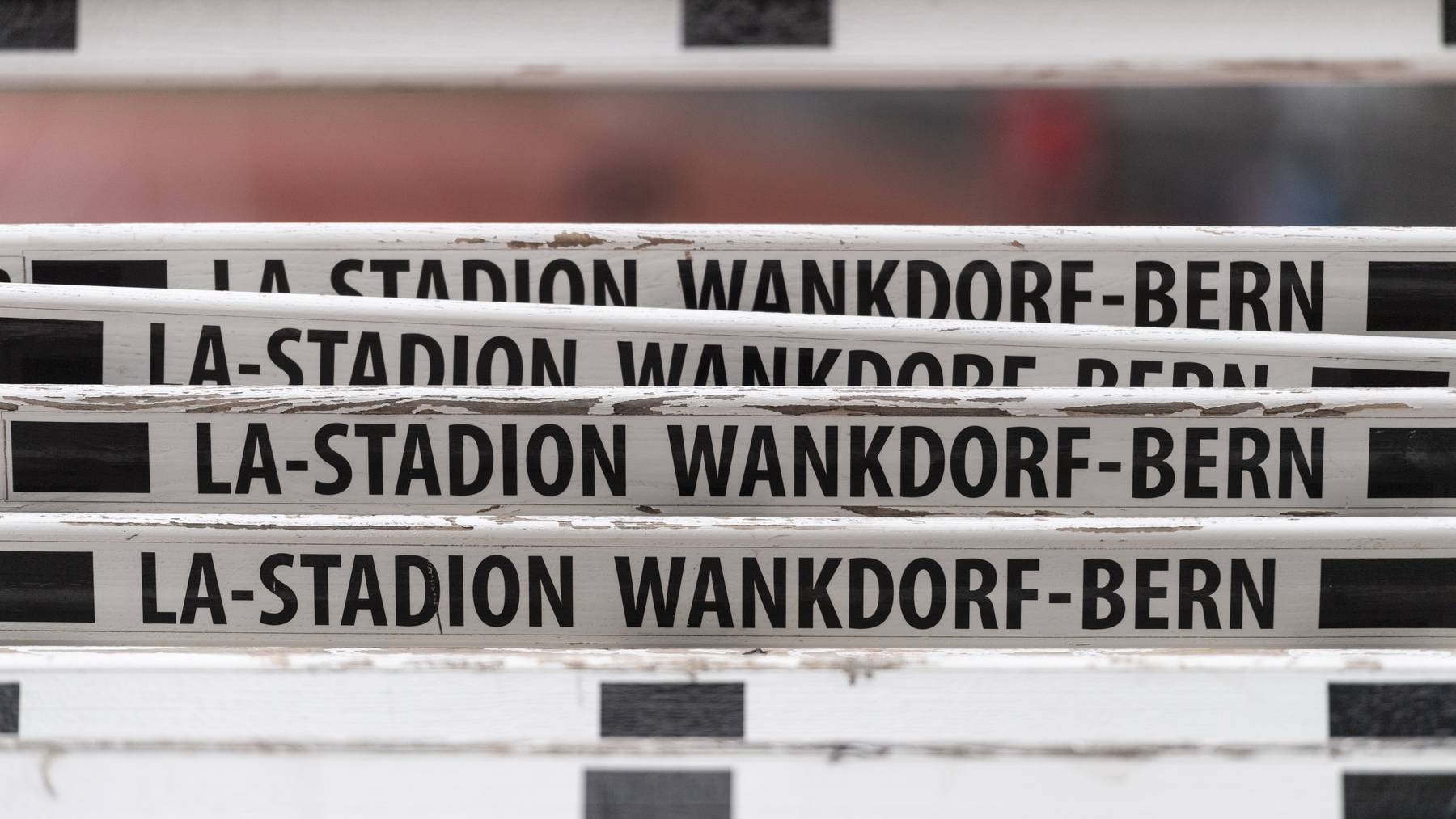 Anlass im Leichtathletikstadion im Wankdorf Bern abgesagt. (Symbolbild)