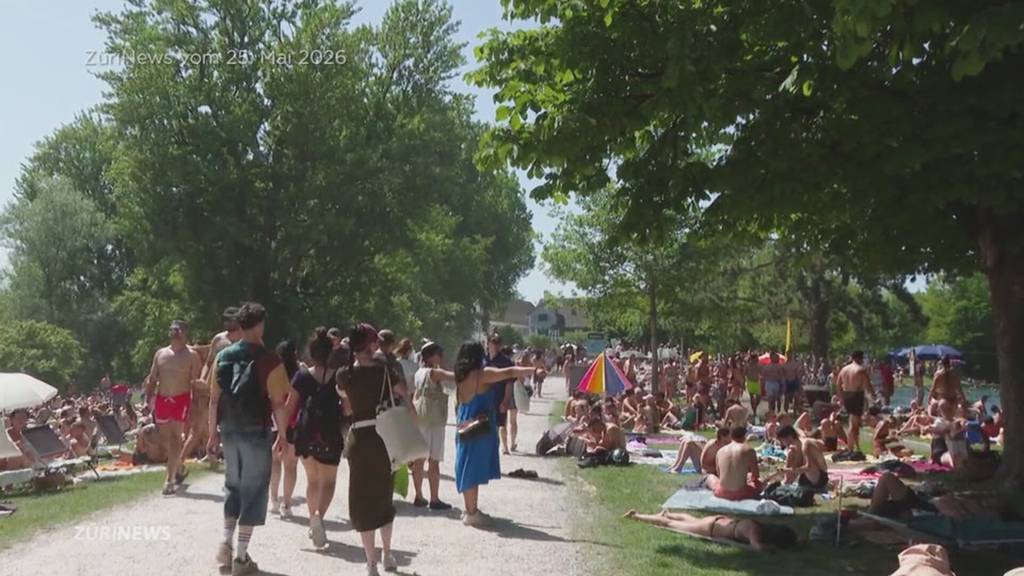 Bademeister atmen auf nach dem stressigen Sommer