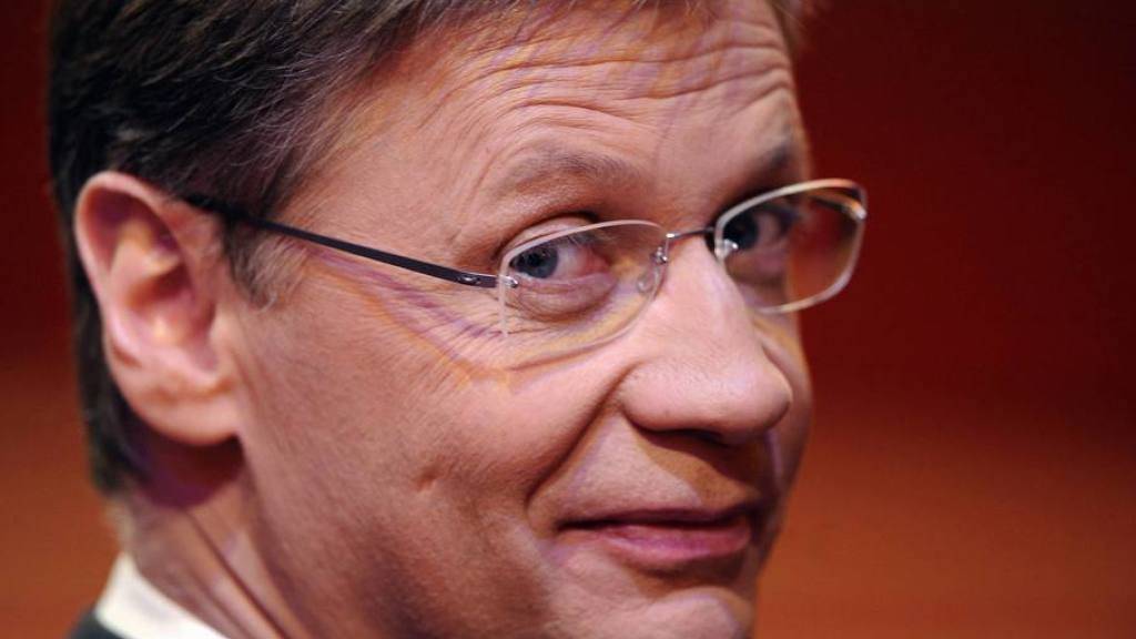 Günther Jauch hat sich als Fernsehmoderator in Deutschland längst die Nase vergoldet (Archiv)