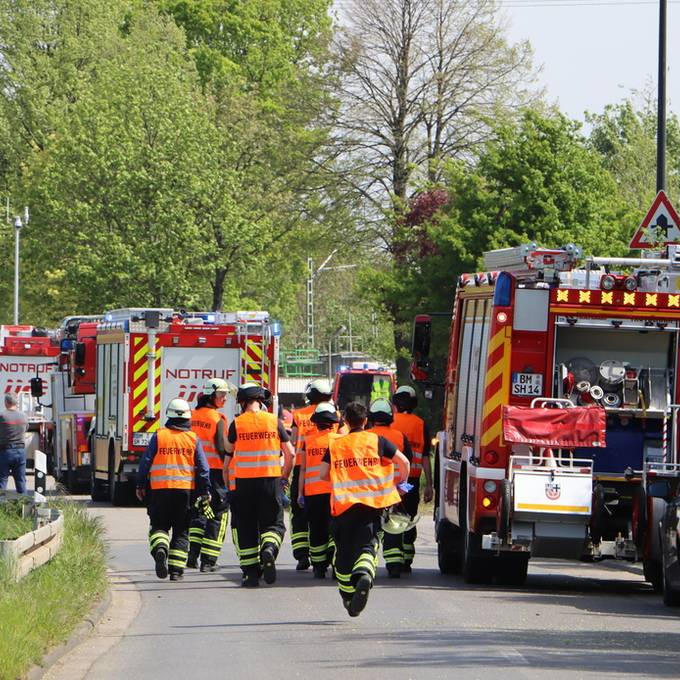 Intercity rast bei Köln in Gruppe von Bahnarbeitern – zwei Tote