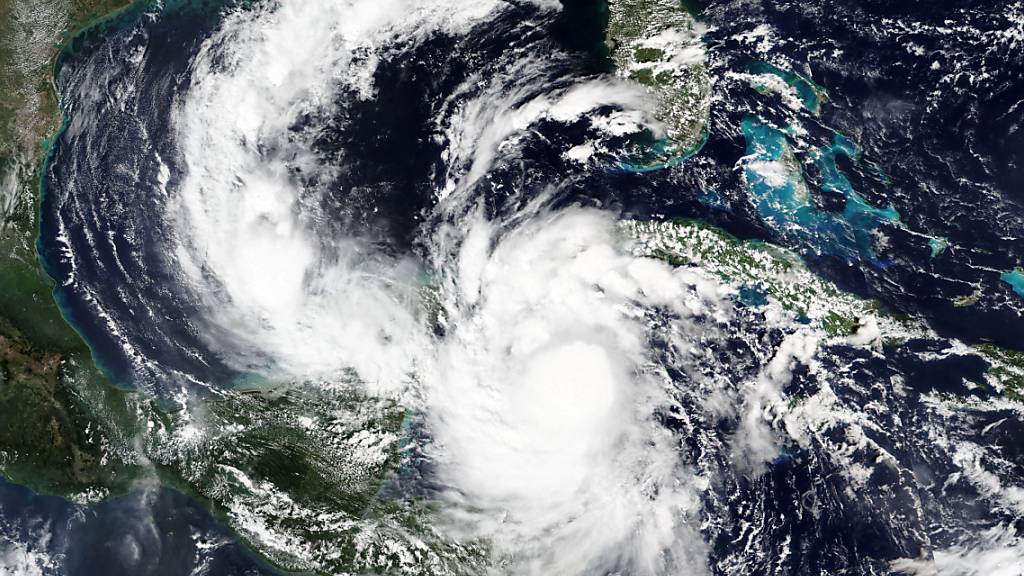 Dieses von der NASA veröffentlichte Satellitenbild zeigt den Hurrikan «Delta» aus dem Weltraum. Foto: -/NASA/AP/dpa